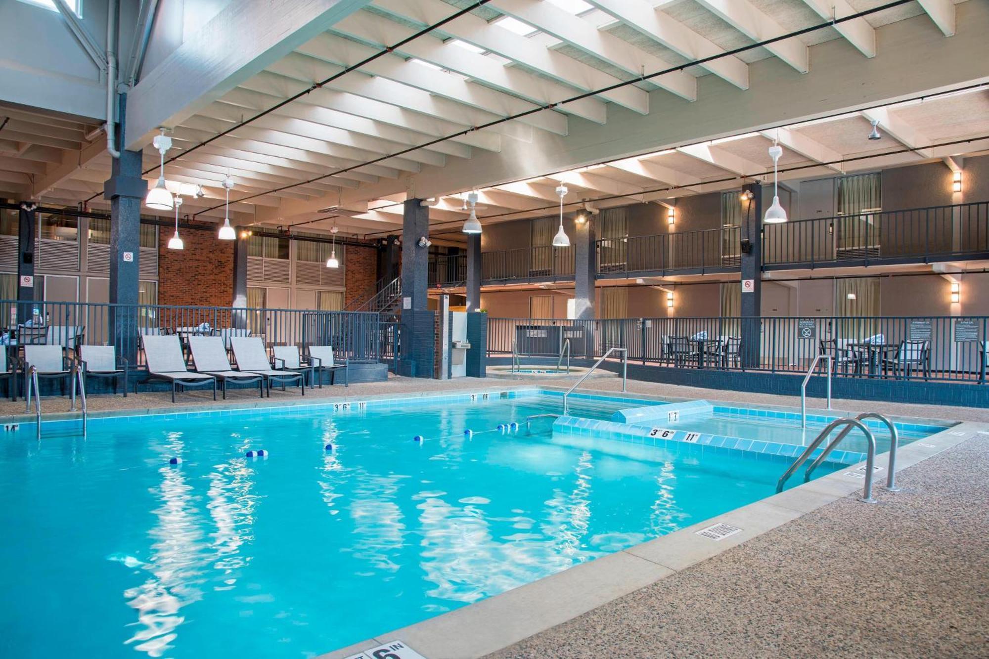 Sonesta Hotel Grand Rapids Airport Kentwood Exteriér fotografie
