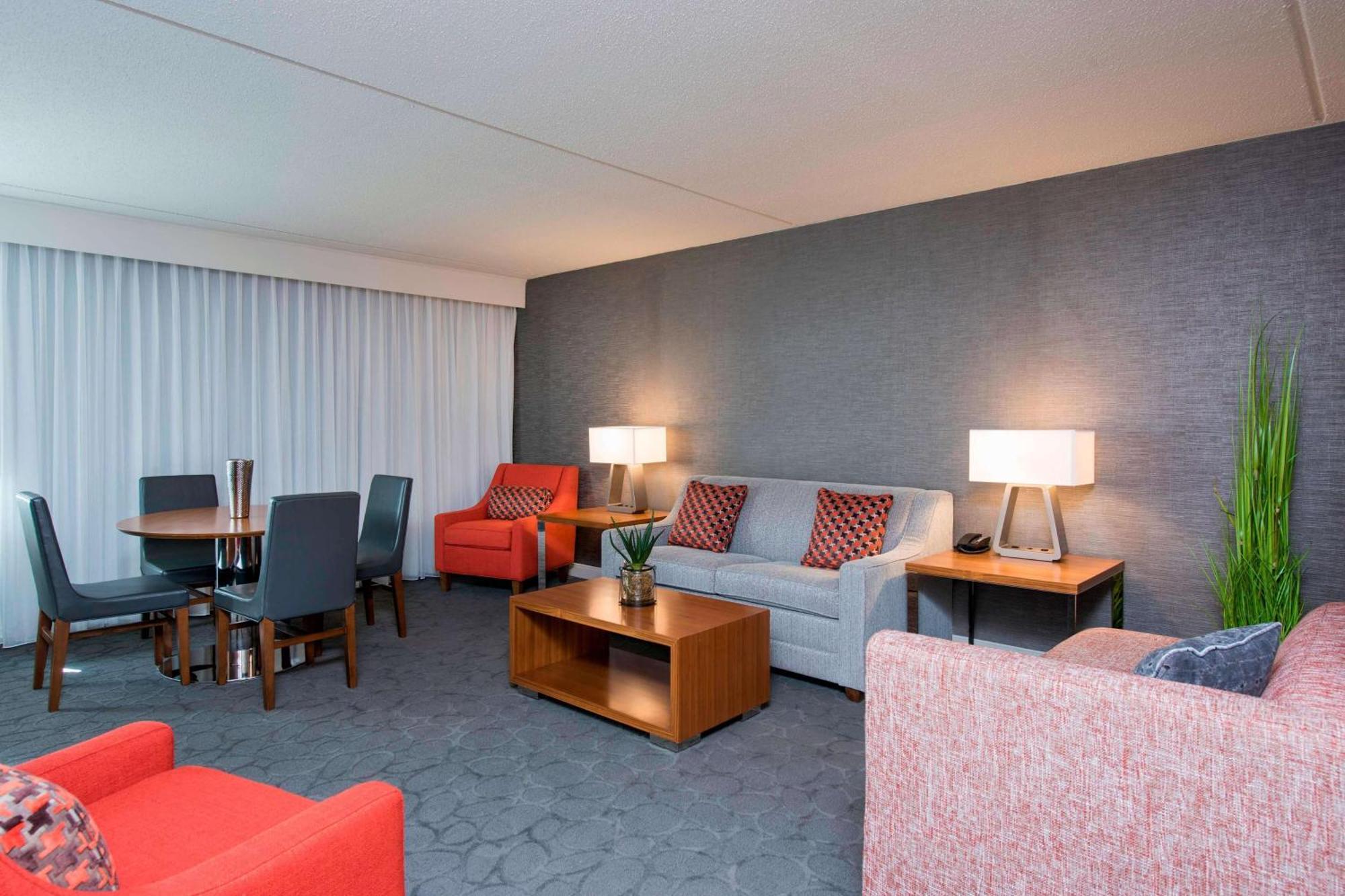 Sonesta Hotel Grand Rapids Airport Kentwood Exteriér fotografie